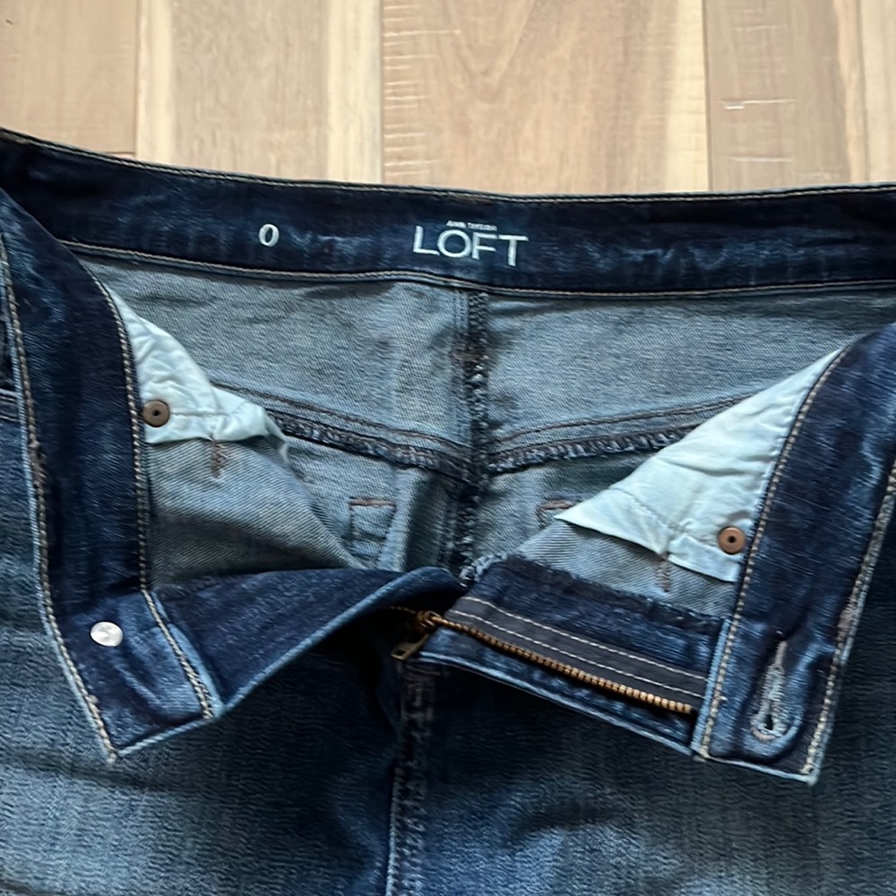 Lofts skirt, barely worn.
